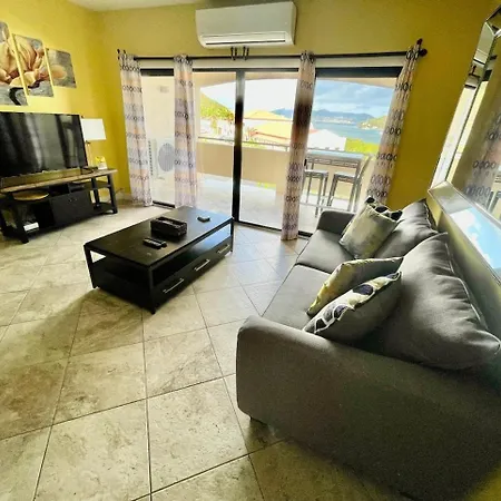 Couples Getaway 1Bed 1Bath Condo In Red Hook